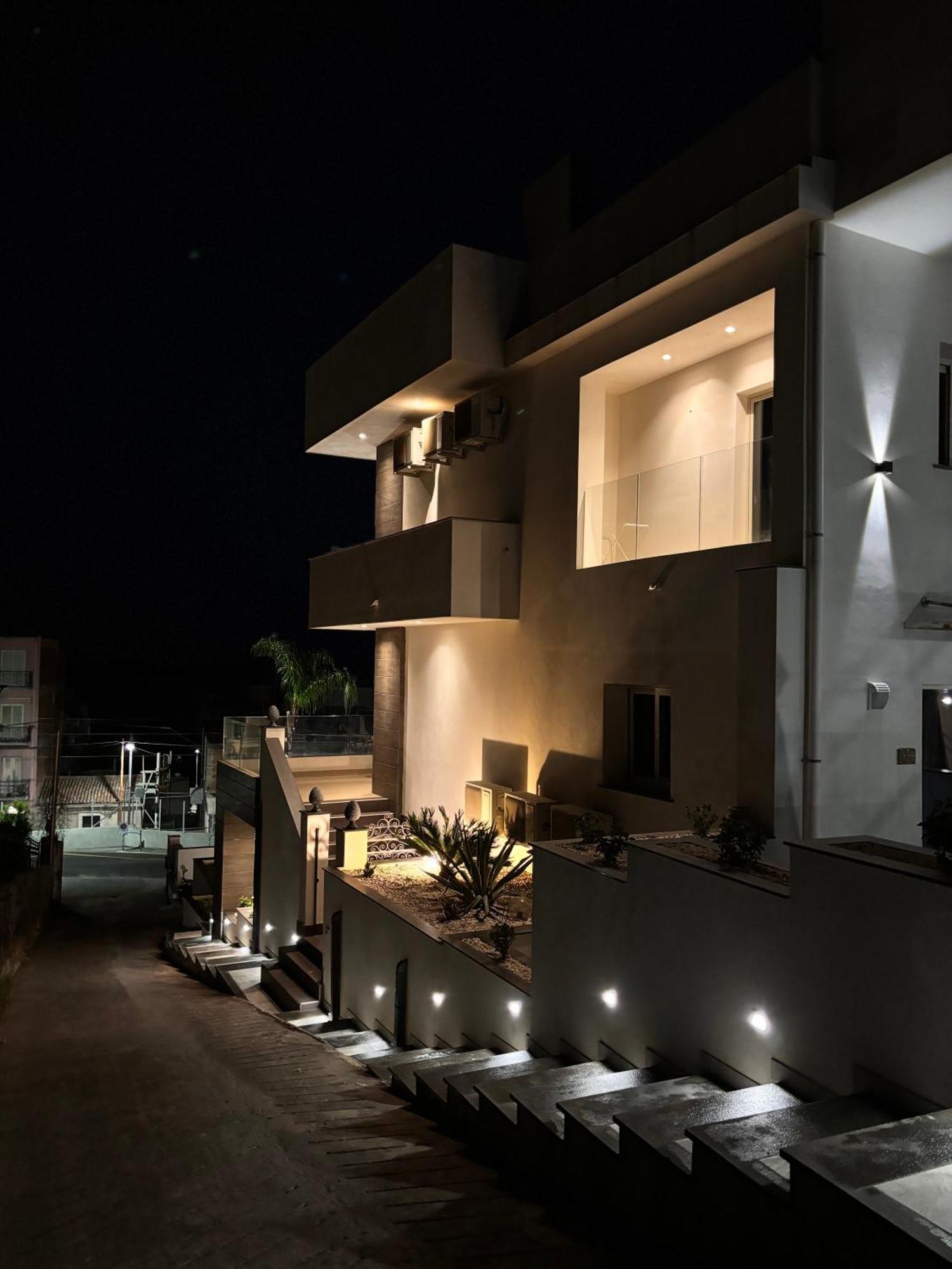 Ig - "Villa Don Antonio" Apartments Giardini Naxos Ngoại thất bức ảnh