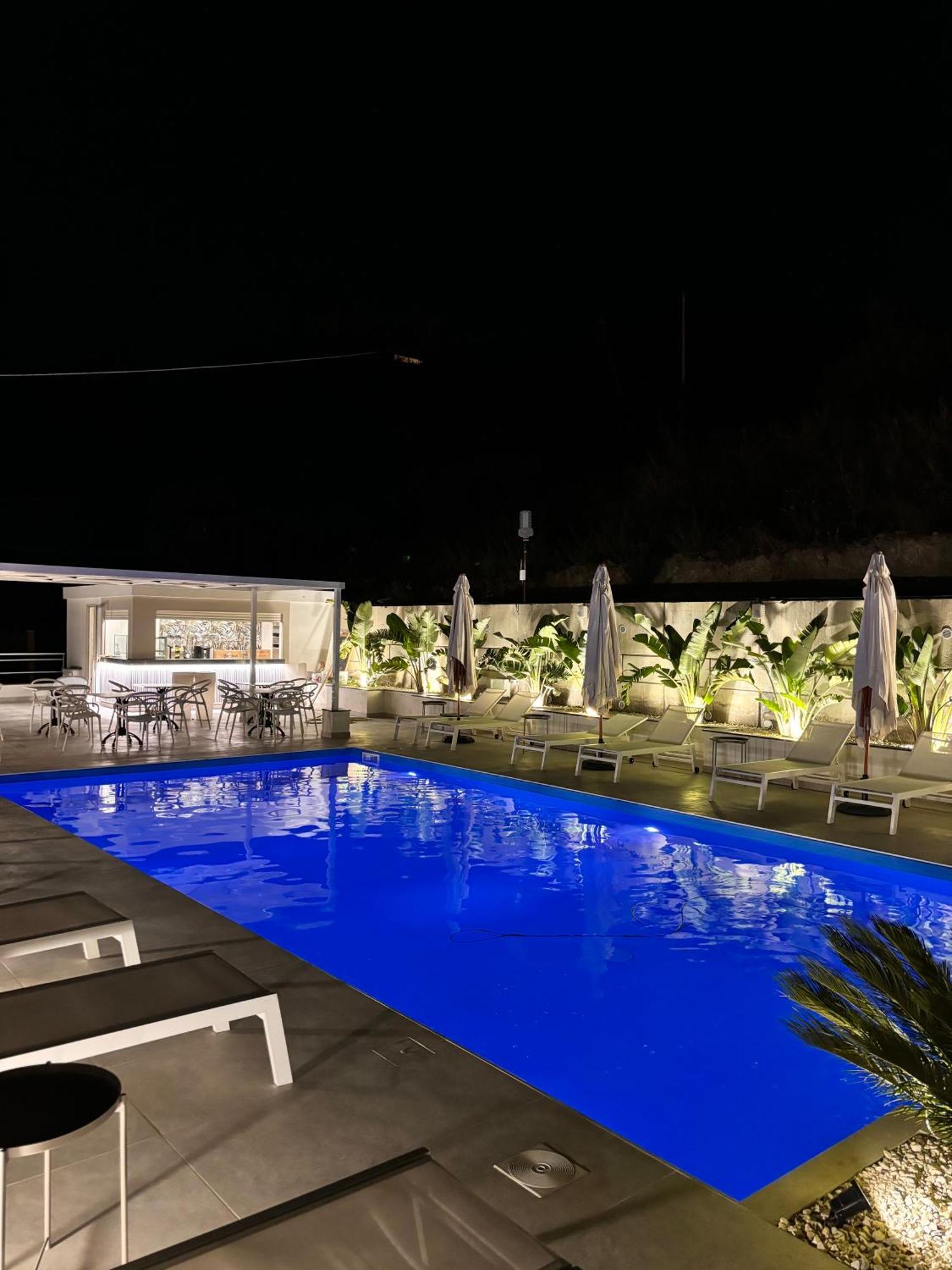 Ig - "Villa Don Antonio" Apartments Giardini Naxos Ngoại thất bức ảnh