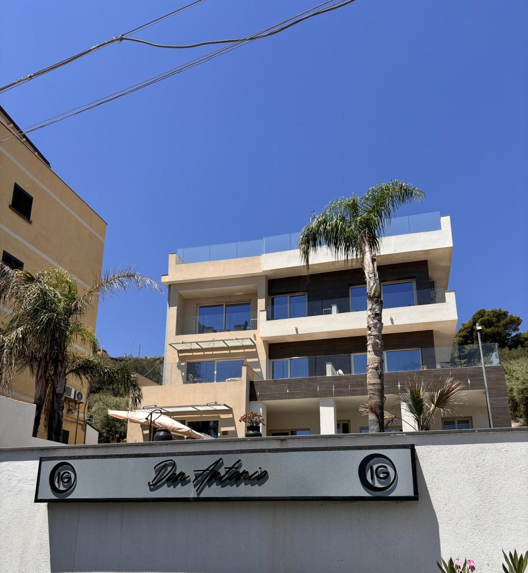 Ig - "Villa Don Antonio" Apartments Giardini Naxos Ngoại thất bức ảnh