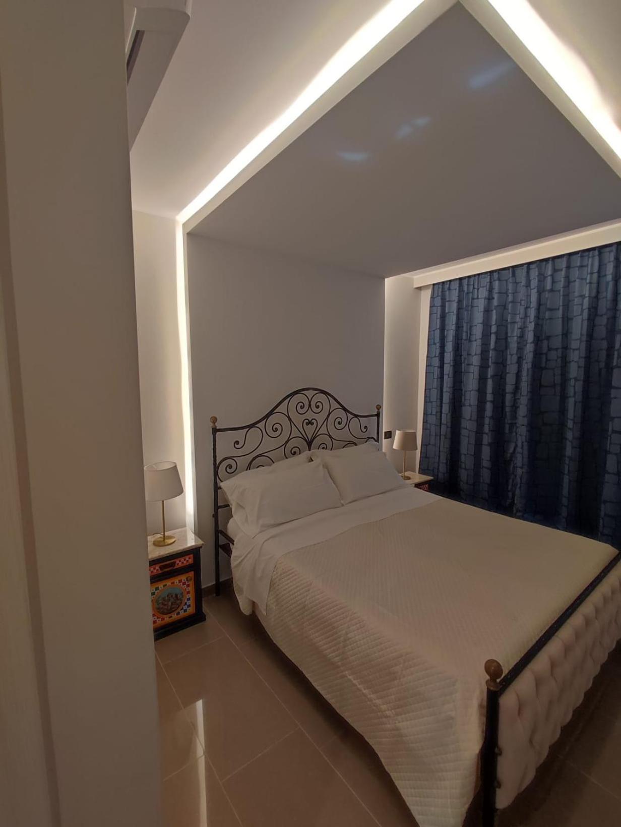 Ig - "Villa Don Antonio" Apartments Giardini Naxos Ngoại thất bức ảnh